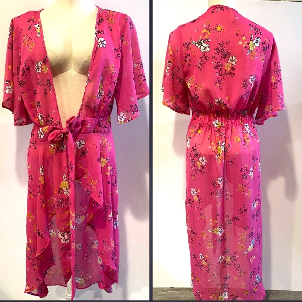 Kimono Pink Floral front tie closure Flowy Summer